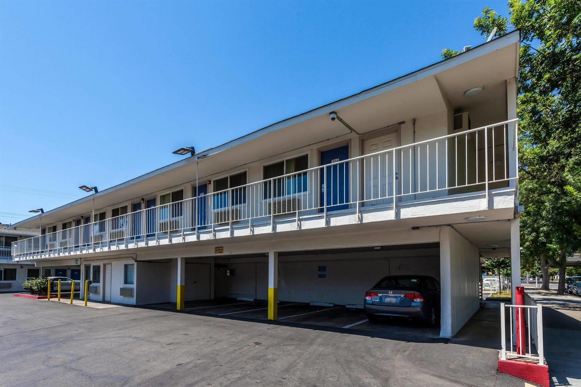 Motel 6 Sacramento, Ca - Downtown Exterior foto